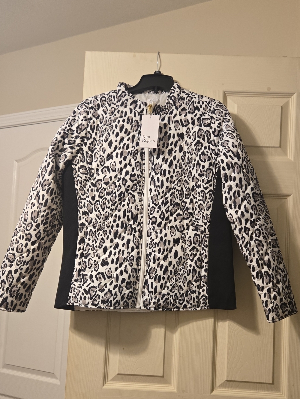 Kim Rogers White & Black Leopard-Print Puffer Jacket